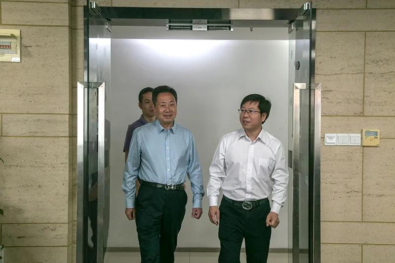 1621558499120194.jpg 01.jpg